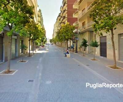 bisceglie area pedonale via aldo moro