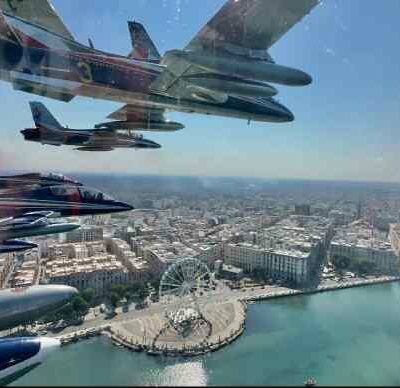 aeronautica militare frecce tricolori bari