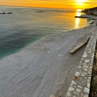 bisceglie spiaggia anfiteatro(1)